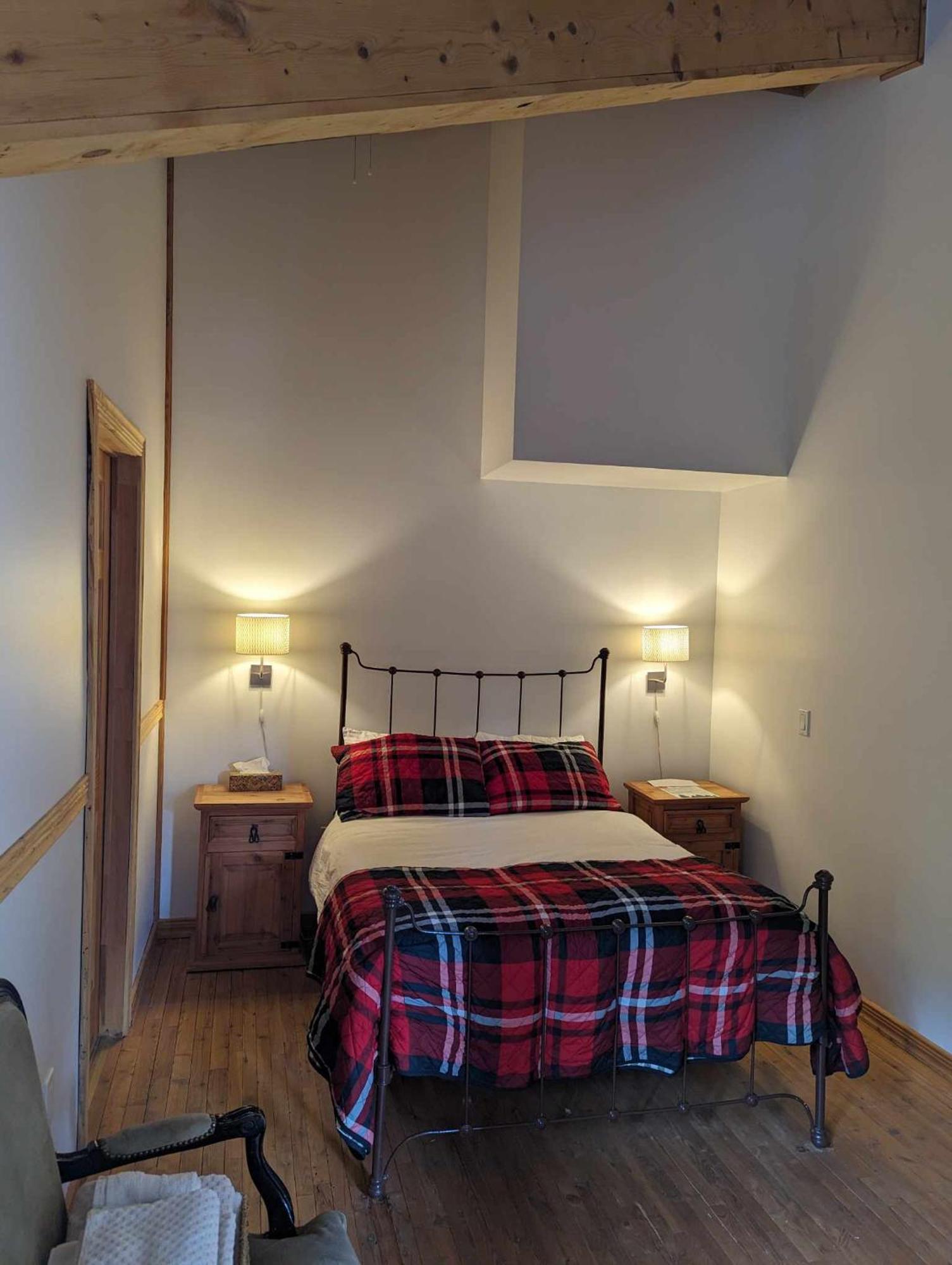 Auberge Carcajou Saint-David-de-Falardeau Room photo